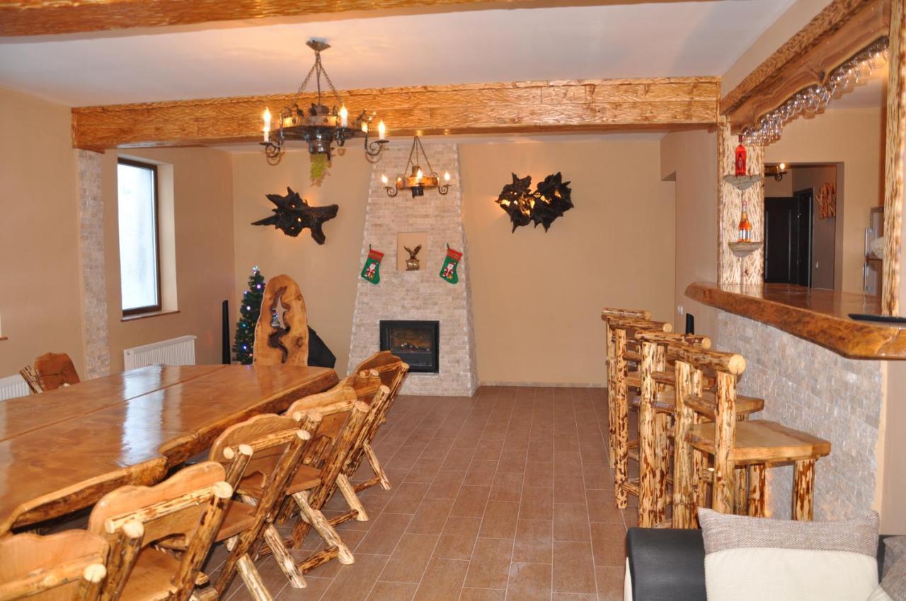 Casa De Vacanta Sadu מראה חיצוני תמונה