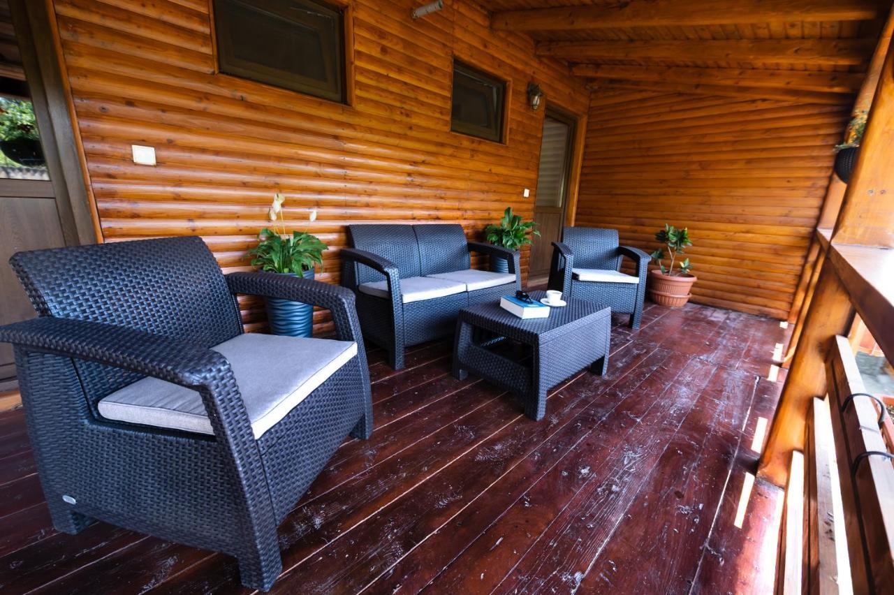 Casa De Vacanta Sadu מראה חיצוני תמונה